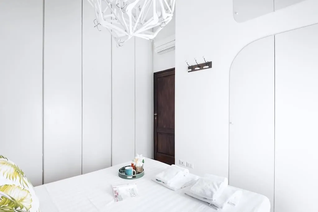 Easylife - Style And Elegance Near Porta Romana Milano