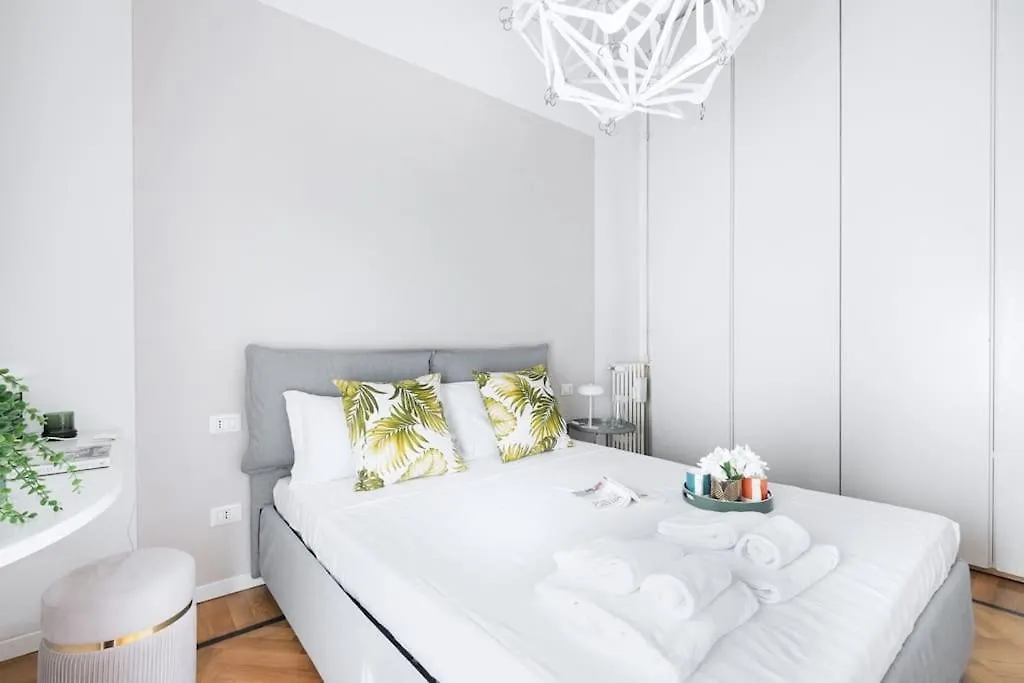 Daire Easylife - Style And Elegance Near Porta Romana Milano İtalya