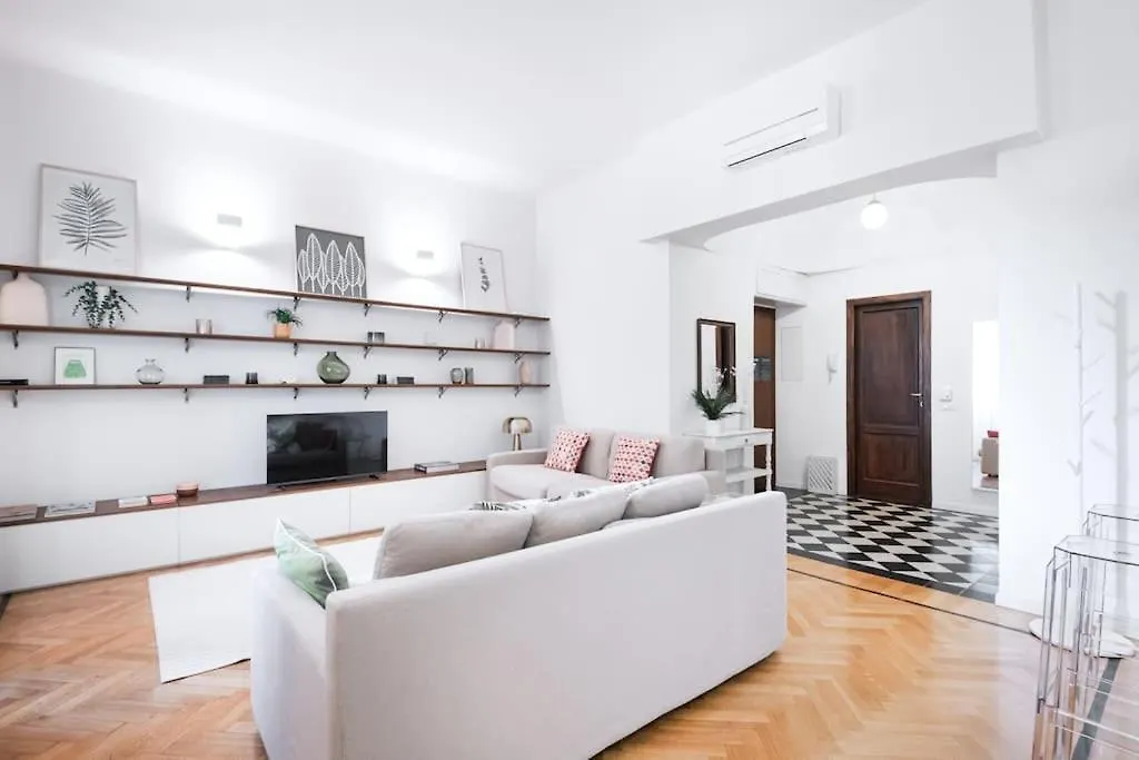 Easylife - Style And Elegance Near Porta Romana Milano