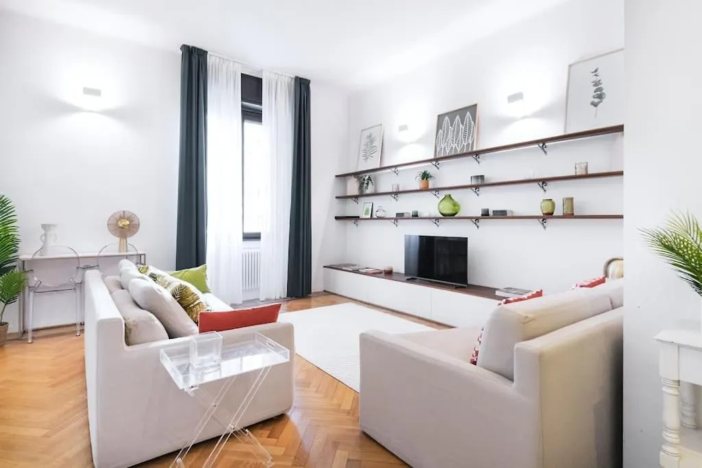 Easylife - Style And Elegance Near Porta Romana Milano